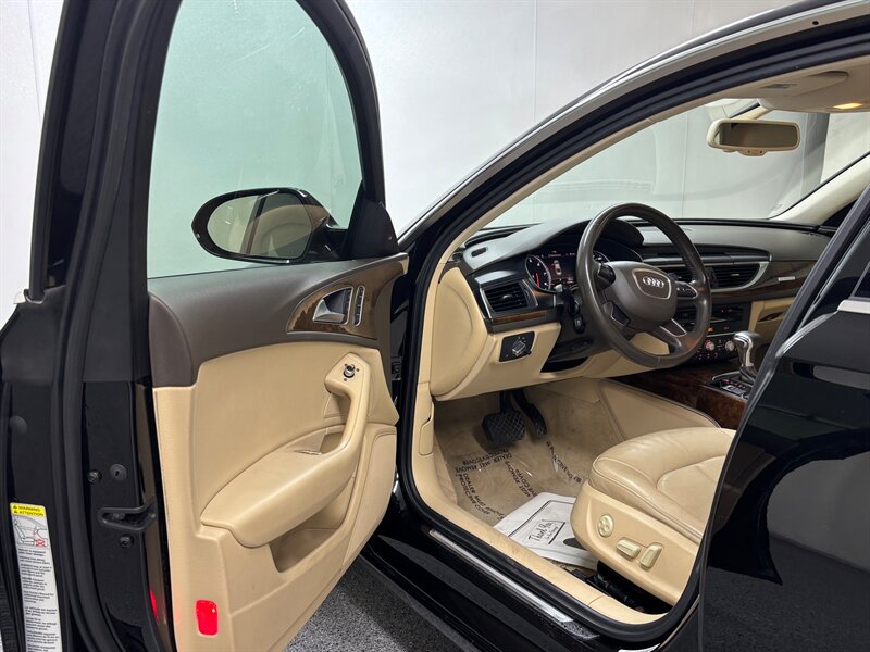2012 Audi A6 3.0T quattro Premium Plus   - Photo 10 - Downers Grove, IL 60515