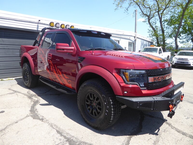 View vehicle photo 2
