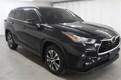 2020 Toyota Highlander XLE SUV