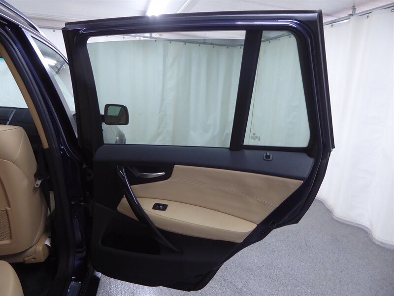 2007 BMW X3 - Image 30