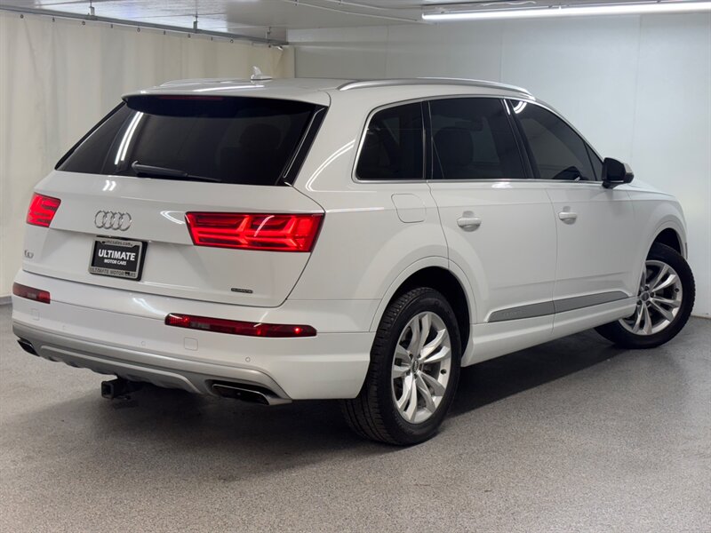 2017 Audi Q7 2.0T quattro Premium   - Photo 6 - Downers Grove, IL 60515
