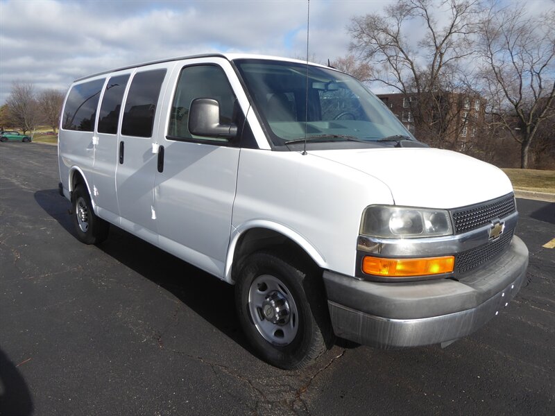 2012 Chevrolet Express LS's photo