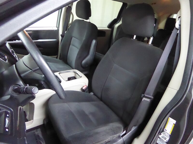 2016 DODGE GRAND CARAVAN - Image 18