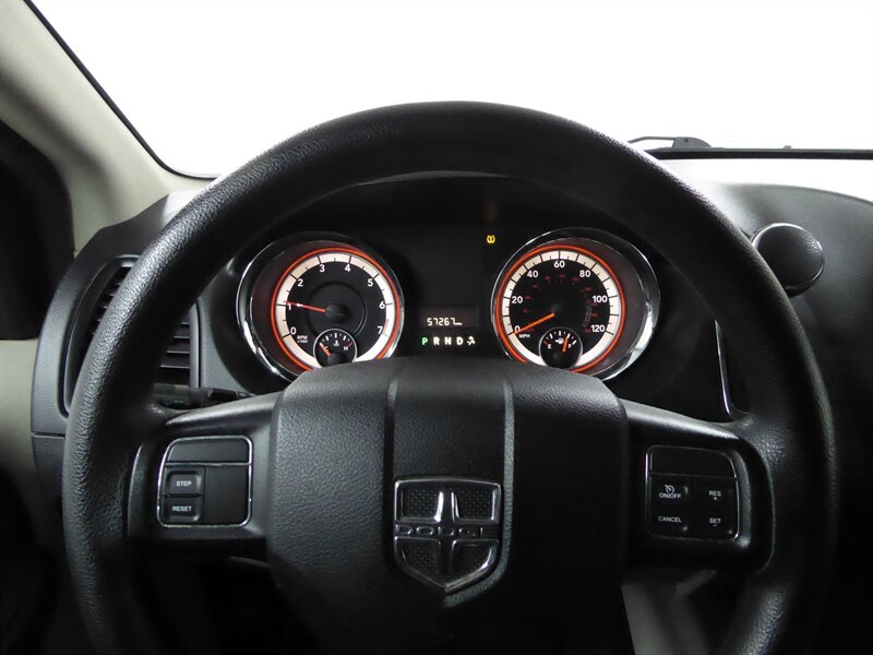 2016 DODGE GRAND CARAVAN - Image 11