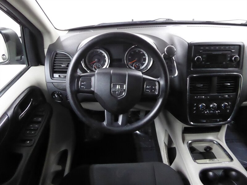 2016 DODGE GRAND CARAVAN - Image 10