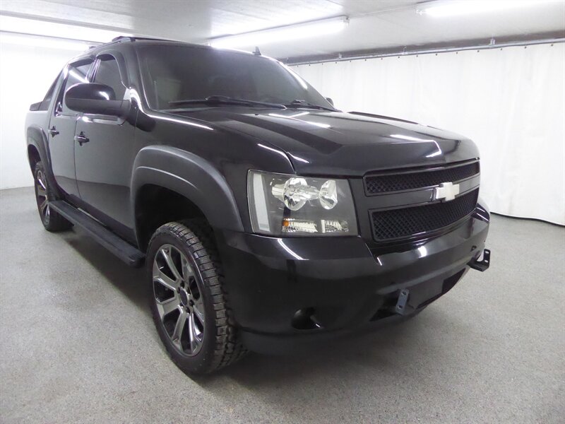 Black 2011 Chevrolet Avalanche Pickup Truck Four-Wheel Drive Automatic