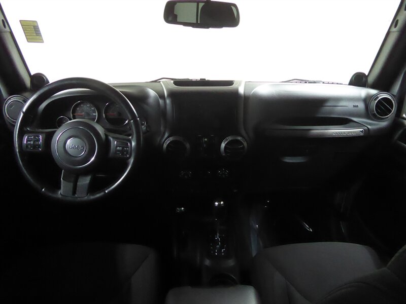 2014 JEEP WRANGLER - Image 9