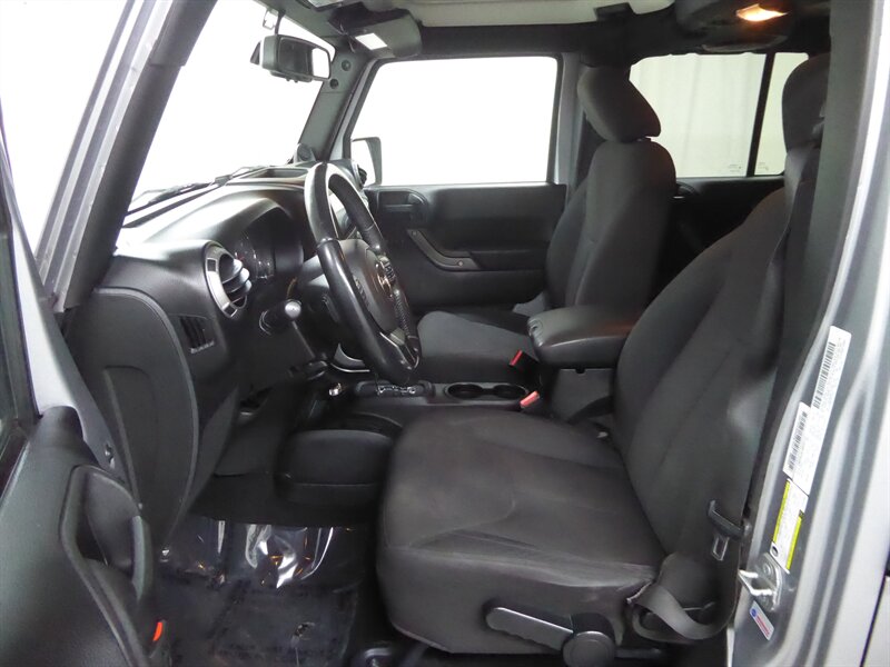 2014 JEEP WRANGLER - Image 20