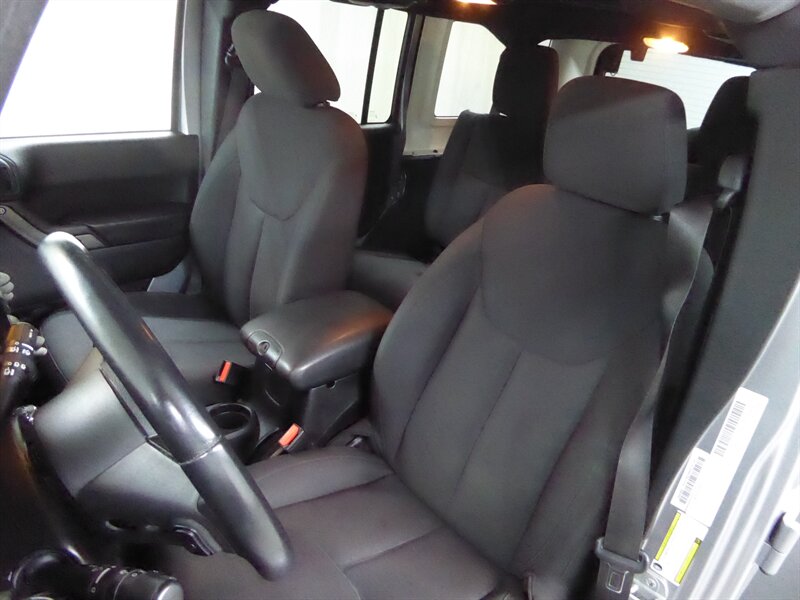 2014 JEEP WRANGLER - Image 19