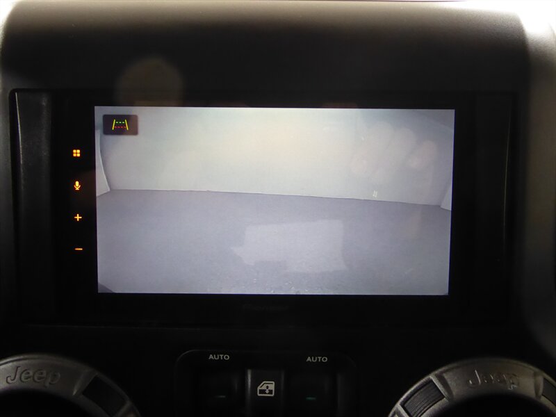 2014 JEEP WRANGLER - Image 16