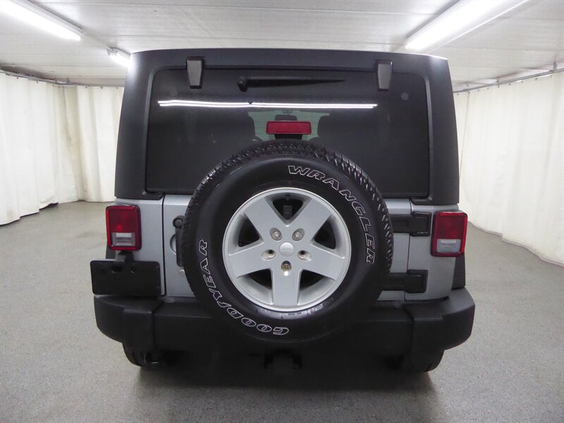 2014 JEEP WRANGLER - Image 6