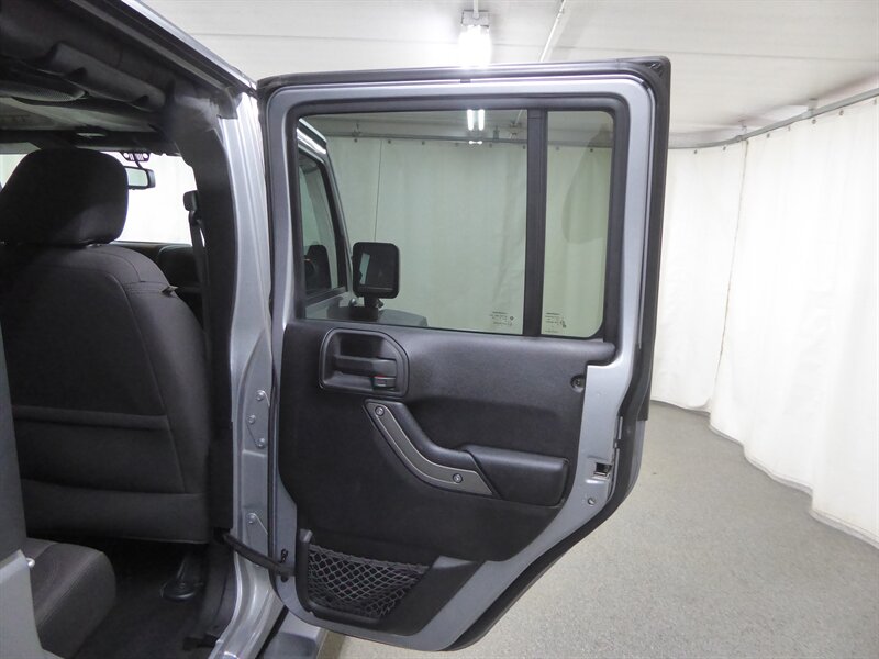 2014 JEEP WRANGLER - Image 31