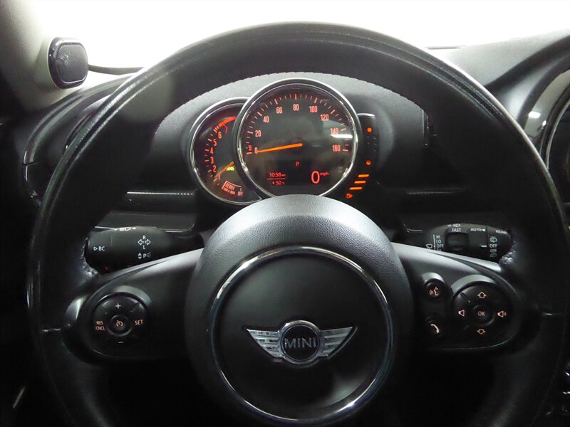 2016 MINI CLUBMAN - Image 11