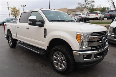 2017 Ford F-250 Super Duty Lariat Truck