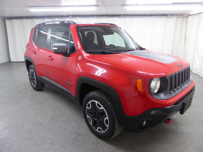 2015 Jeep Renegade Trailhawk - Photo 1 - Downers Grove, IL 60515