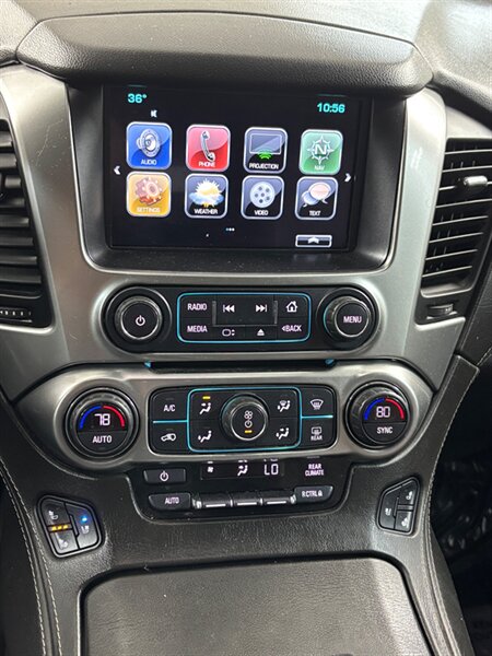2020 Chevrolet Suburban Premier   - Photo 24 - Downers Grove, IL 60515