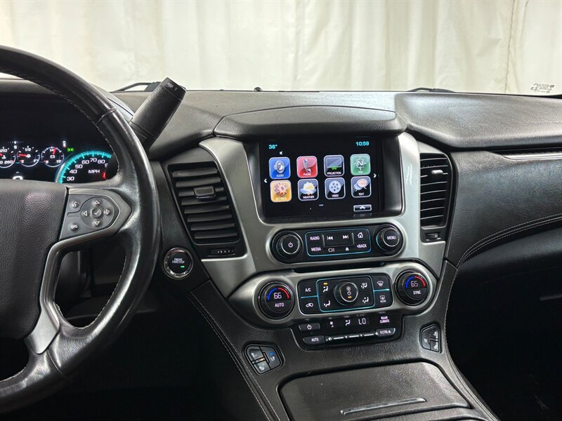 2020 Chevrolet Suburban Premier   - Photo 21 - Downers Grove, IL 60515