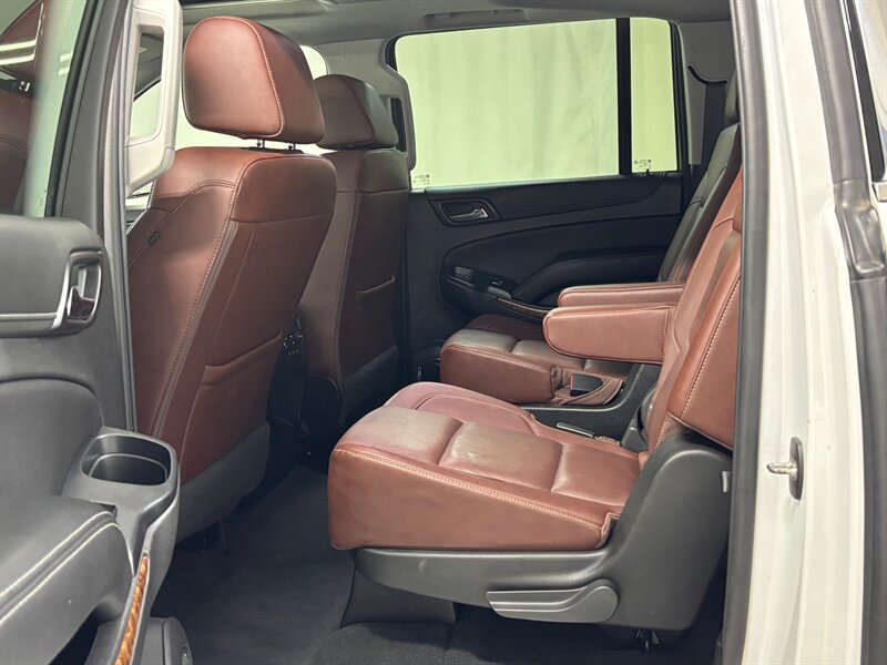 2020 Chevrolet Suburban Premier   - Photo 26 - Downers Grove, IL 60515