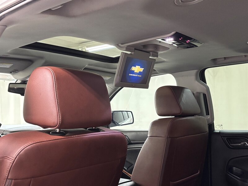 2020 Chevrolet Suburban Premier   - Photo 36 - Downers Grove, IL 60515