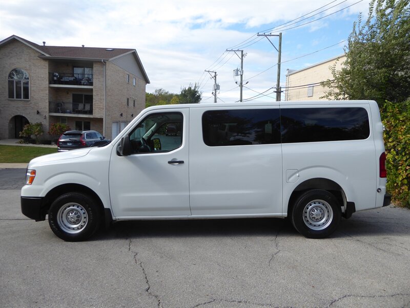 2020 Nissan NV3500 photo 2