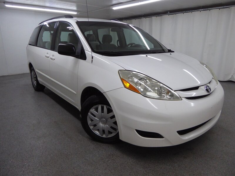 2007 Toyota Sienna CE