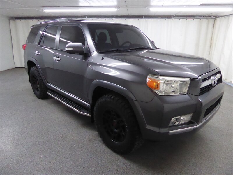 2013 Toyota 4Runner Limited - Photo 1 - Downers Grove, IL 60515