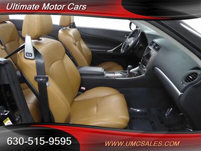 2012 Lexus IS 250C   - Photo 23 - Downers Grove, IL 60515