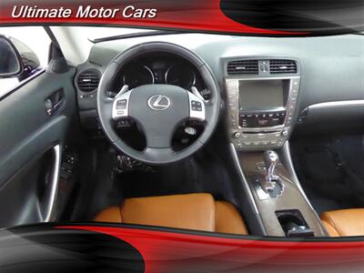 2012 Lexus IS 250C   - Photo 10 - Downers Grove, IL 60515