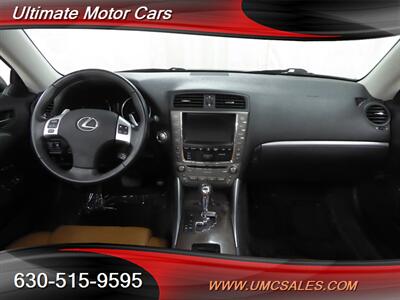 2012 Lexus IS 250C   - Photo 9 - Downers Grove, IL 60515