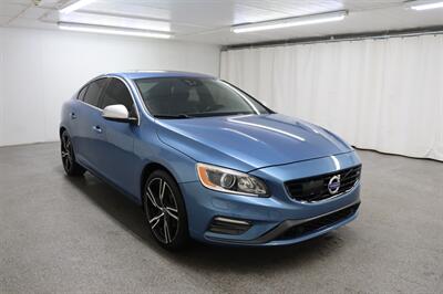 2017 Volvo S60 T6 R-Design Platinum Sedan