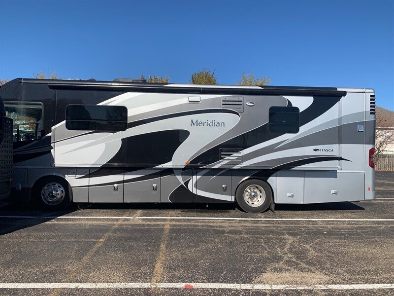2014 Freightliner Itasca Meridian  