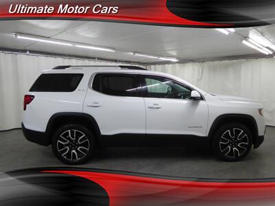 2022 GMC Acadia SLT   - Photo 8 - Downers Grove, IL 60515