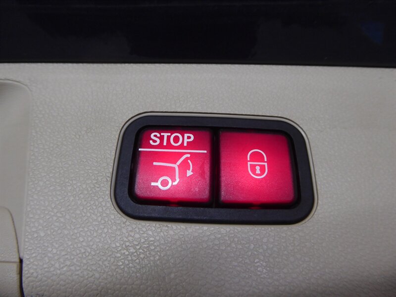 2014 MERCEDES-BENZ E-CLASS - Image 37