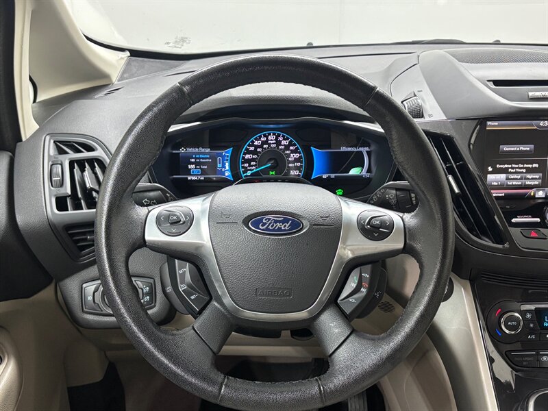 2014 Ford C-MAX Energi   - Photo 17 - Downers Grove, IL 60515