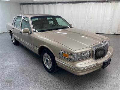 1997 Lincoln Town Car Executive Sedan