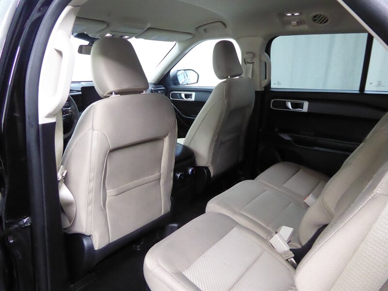 2022 Ford Explorer   - Photo 26 - Downers Grove, IL 60515