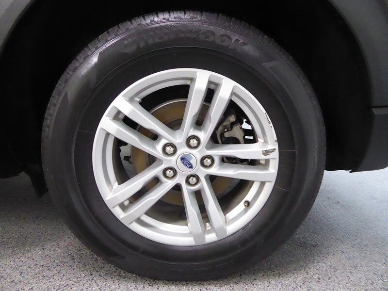 2022 Ford Explorer   - Photo 36 - Downers Grove, IL 60515