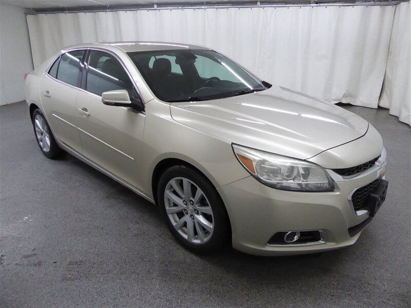 2015 Chevrolet Malibu LT - Photo 1 - Downers Grove, IL 60515