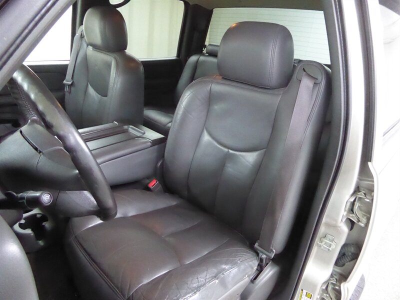 2004 CHEVROLET SILVERADO - Image 15