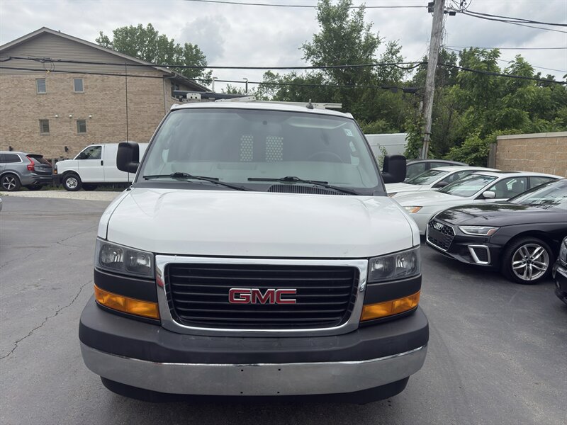 2021 GMC Savana 2500  