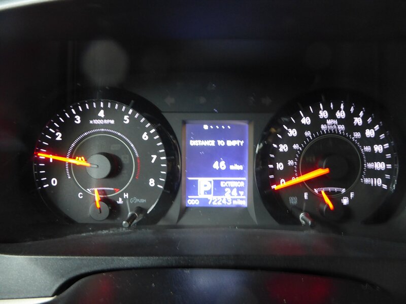 2017 TOYOTA SIENNA - Image 11