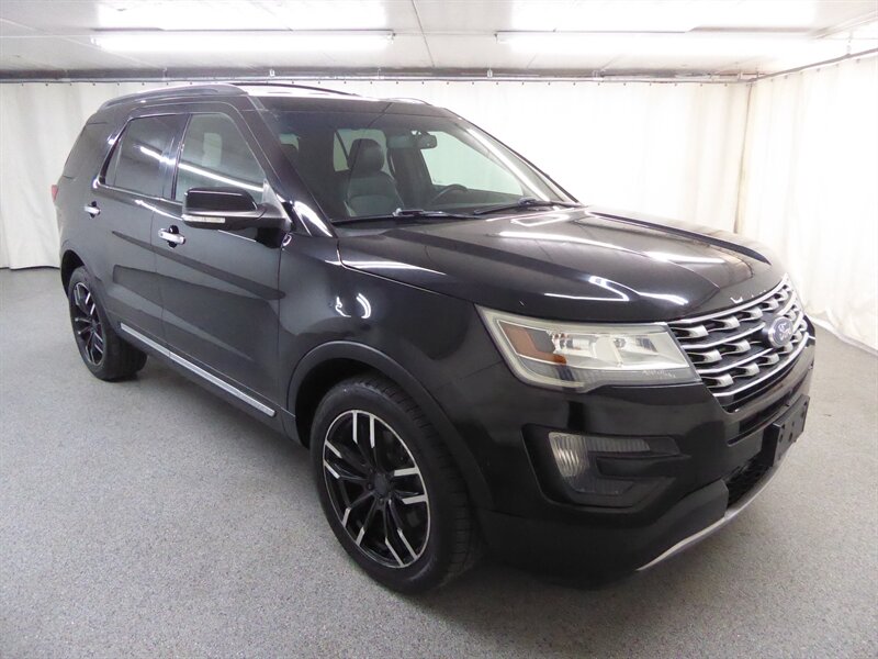 2016 Ford Explorer Limited - Photo 1 - Downers Grove, IL 60515