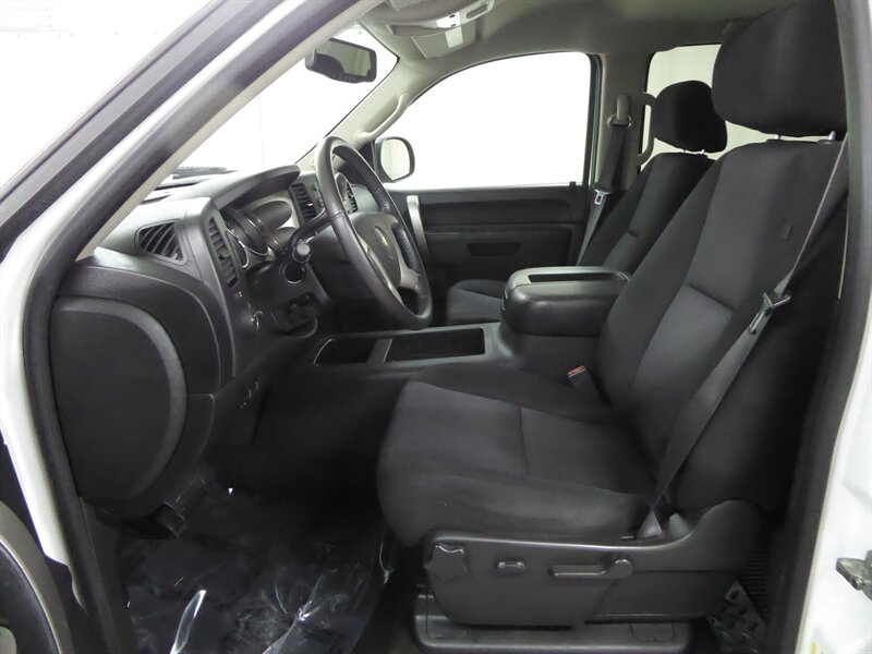 2012 CHEVROLET SILVERADO - Image 17