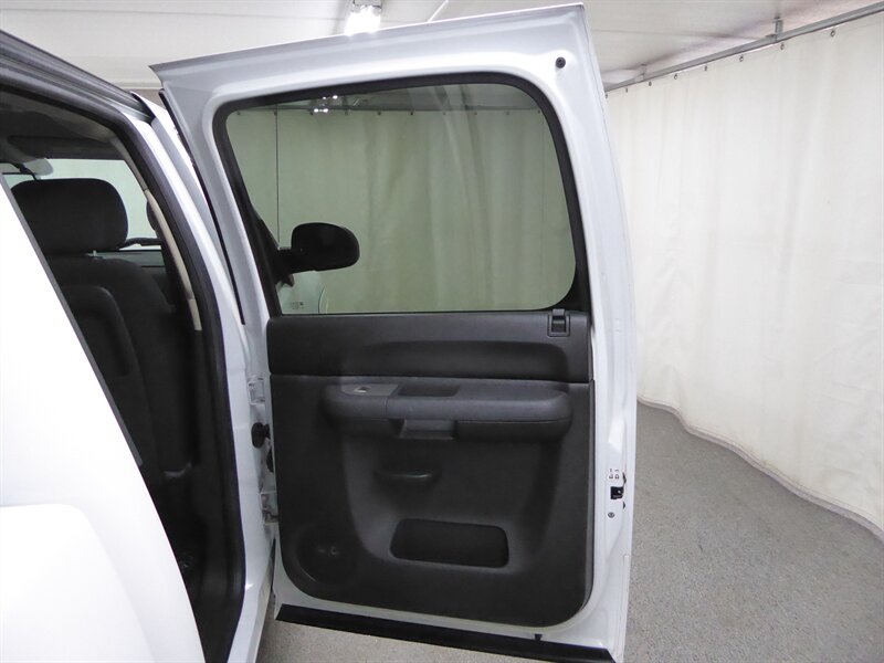 2012 CHEVROLET SILVERADO - Image 30