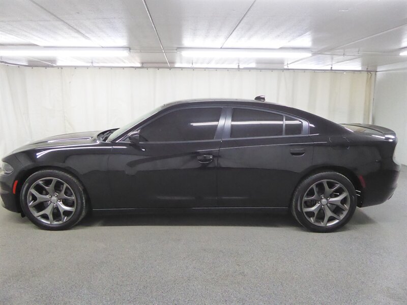 2015 DODGE CHARGER - Image 4