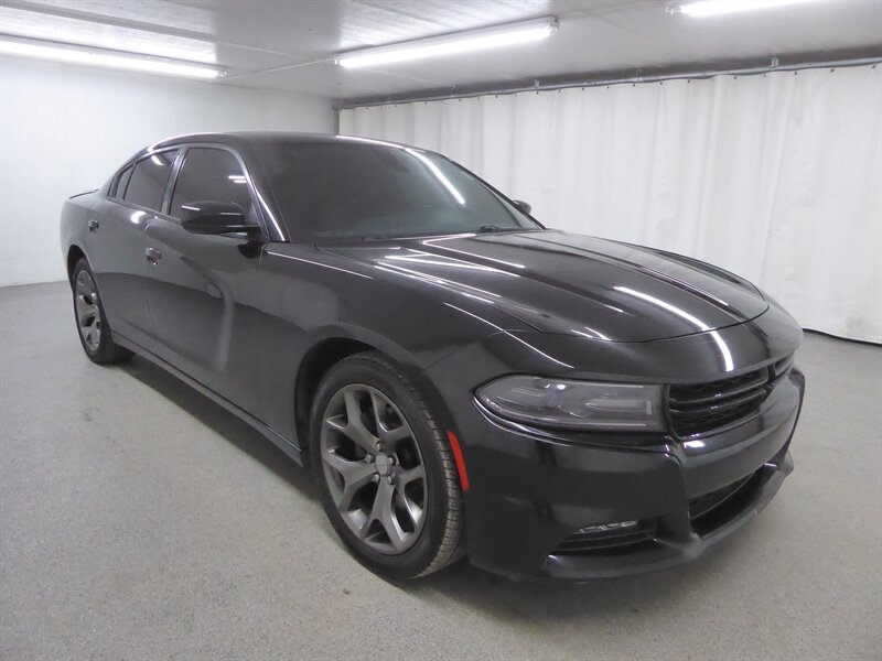 2015 Dodge Charger R/T's photo