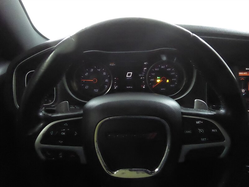 2015 DODGE CHARGER - Image 11