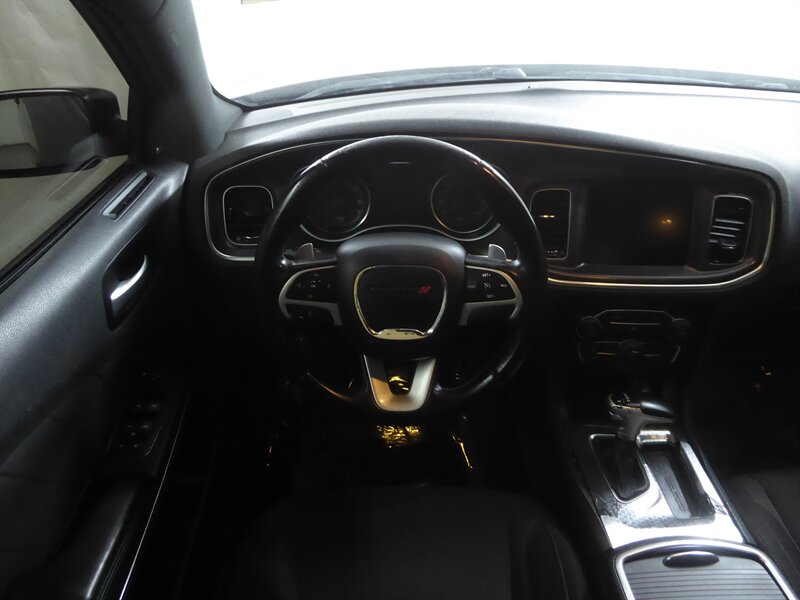 2015 DODGE CHARGER - Image 10