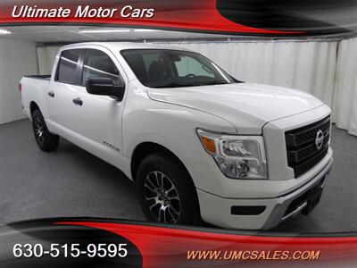 2022 Nissan Titan SV   - Photo 1 - Downers Grove, IL 60515