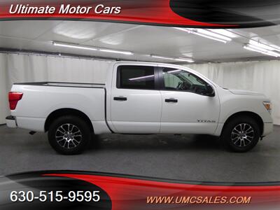 2022 Nissan Titan SV   - Photo 8 - Downers Grove, IL 60515